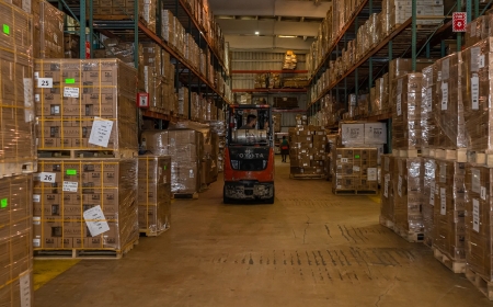 5 Signs You Need a Warehouse Instead of a Storage Unit