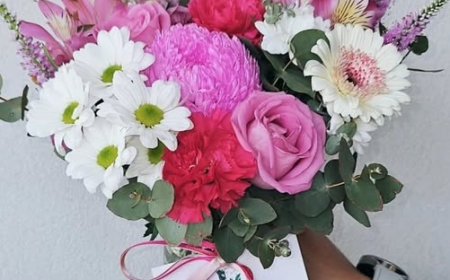 Local Love in Bloom: Your Suburb’s Favourite Florists Revealed