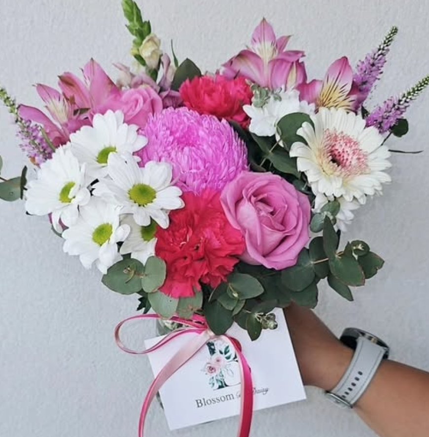 Local Love in Bloom: Your Suburb’s Favourite Florists Revealed