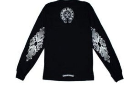 Bold Streetwear: Chrome Hearts Edition